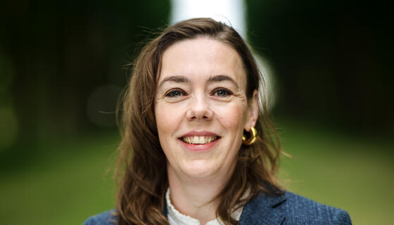 LEONIE VAN BERGEN